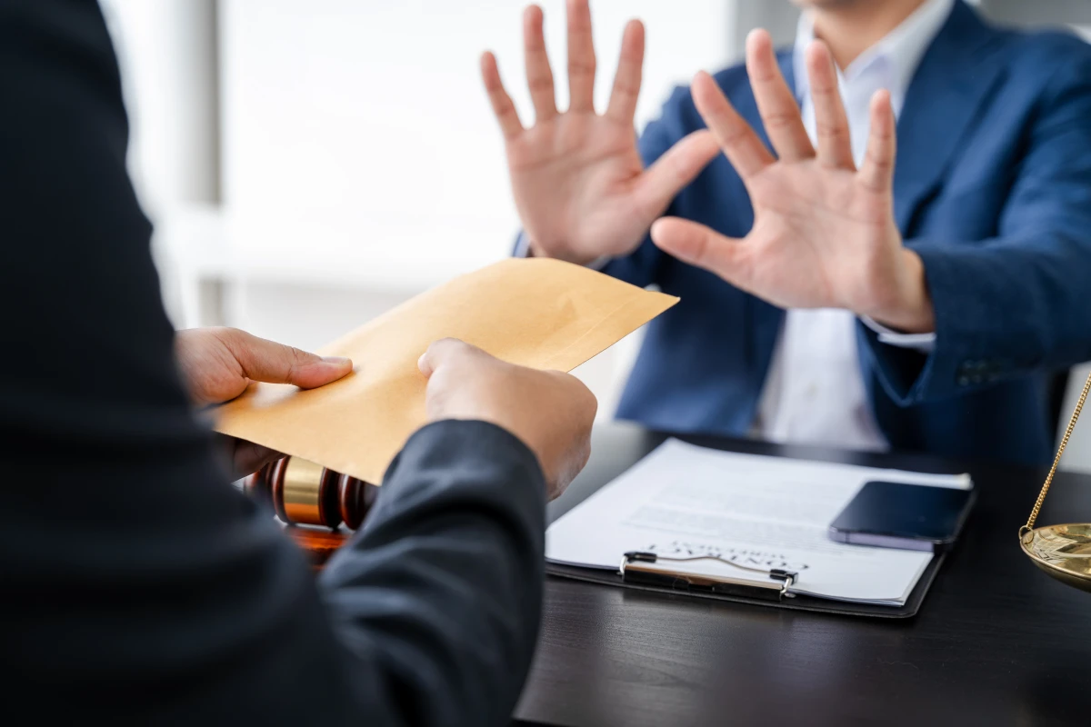 Stratégies de défense face aux accusations de fraude fiscale : le guide ultime